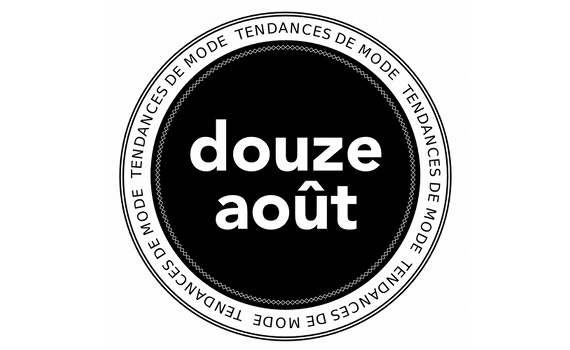 Douze août