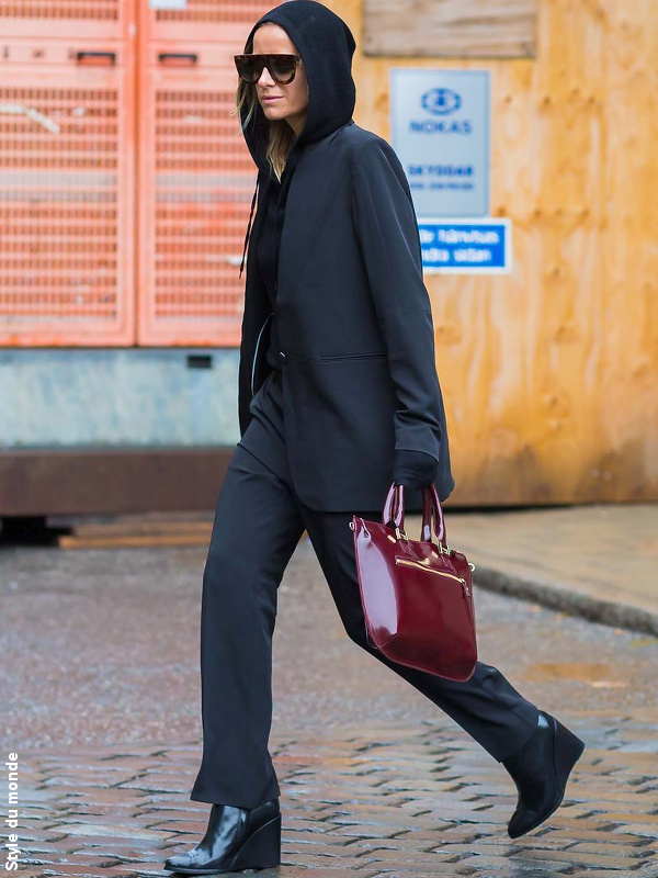 Hoodie zippé sous veste noire