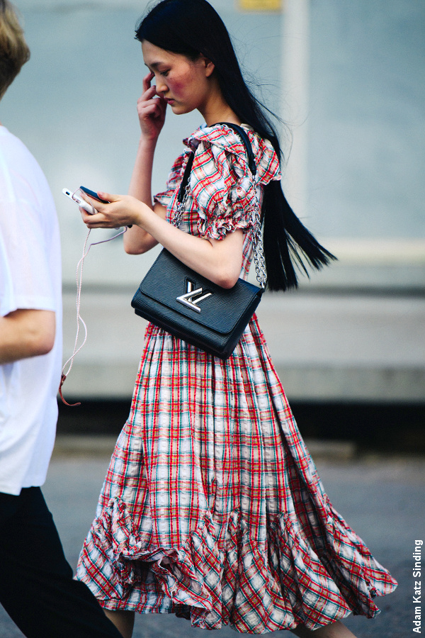 Street style - Robe à carreaux