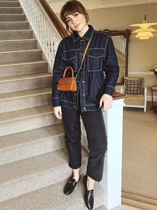 Surpiqûres blanches