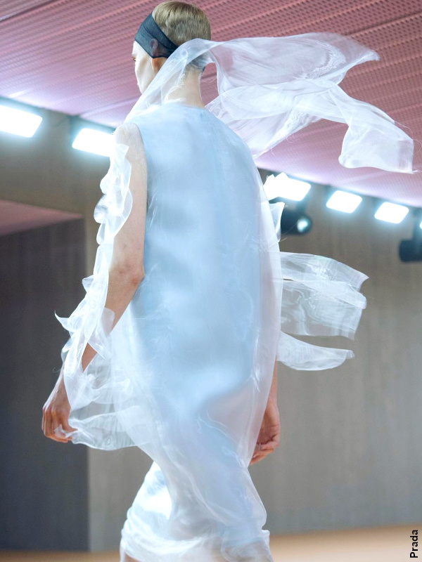Défilé Prada printemps/été 2024