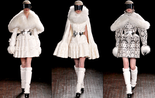 Défilé Alexander McQueen 2012
