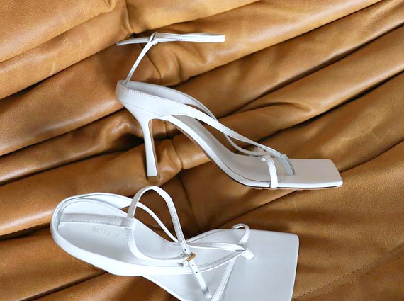 Pour ou contre les semelles à bouts carrés ? 