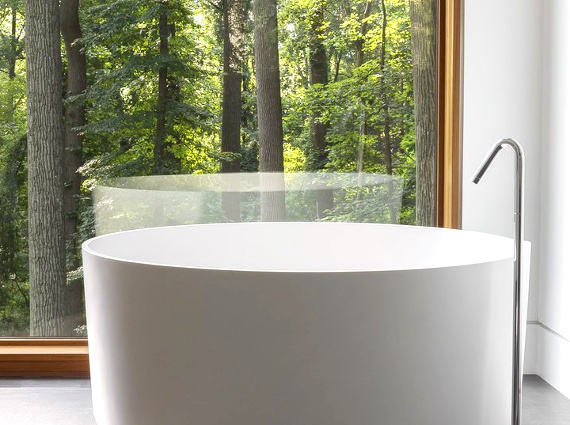 Chaise à poils longs, cachette littéraire, jeux de textures et autres lubies déco