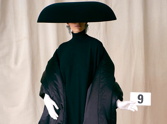 Défilé Balenciaga - Haute Couture automne 2021