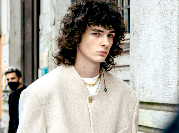 Street-style homme hiver 2022 : idées à retenir