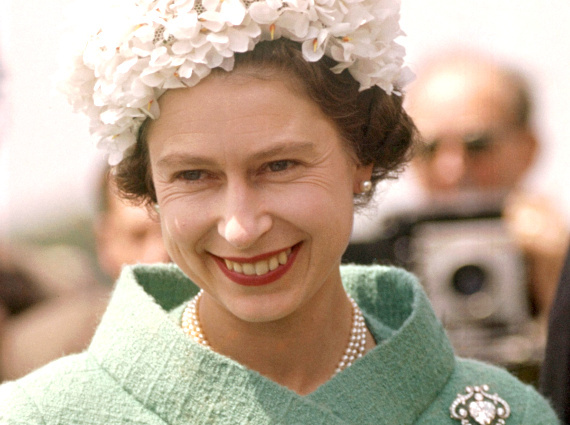 Élisabeth II, une icône de mode qui s'ignore ?