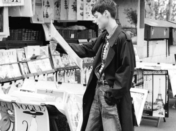 La femme Nili Lotan, le bon style