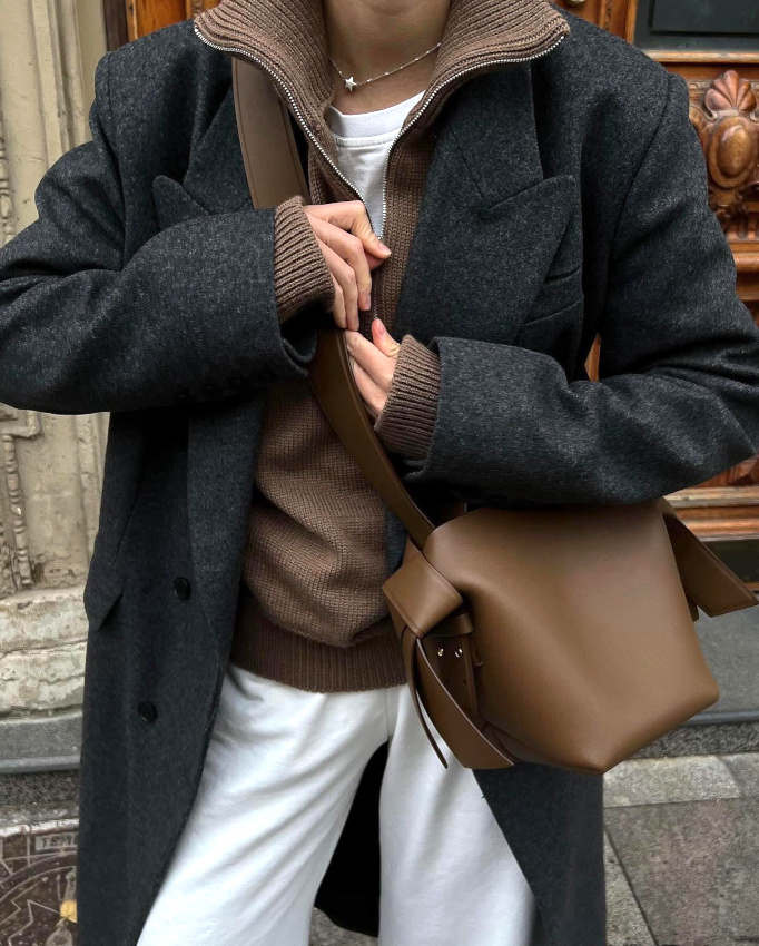 Le pull camionneur, l'élément "cool" des looks citadins !