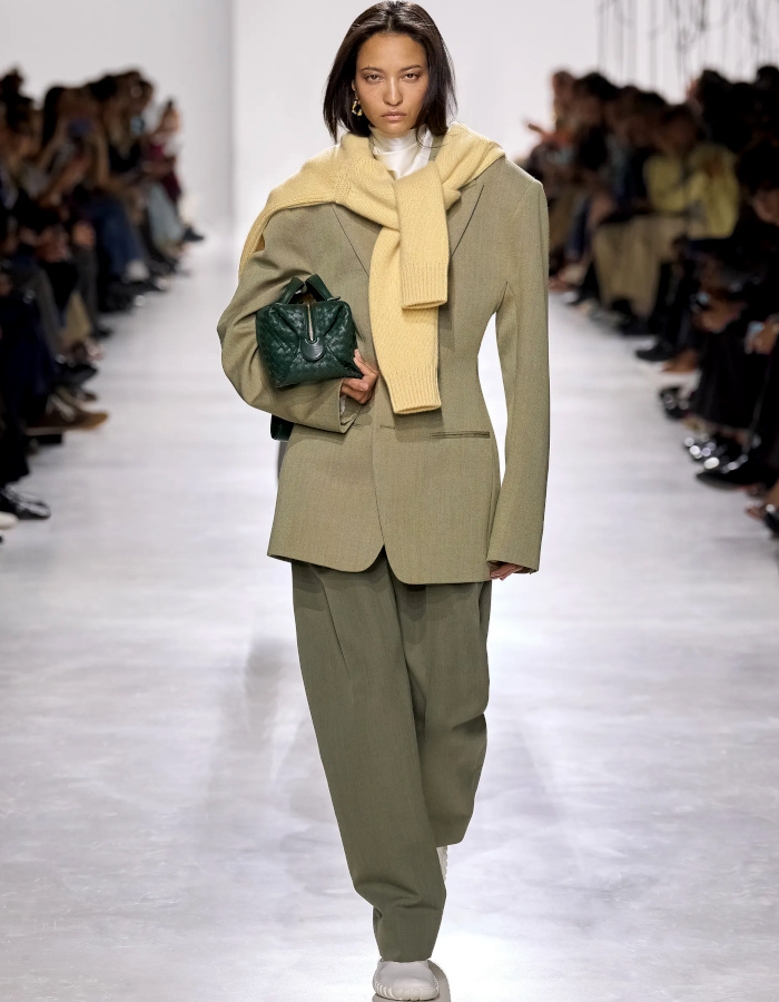Look Bottega Veneta