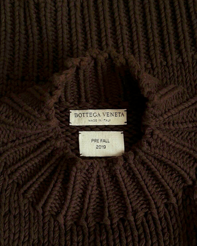 Marron profond + texture = le bon mix